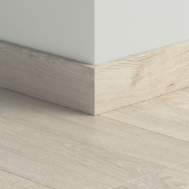 Плинтус прямой для LVT Pergo Дуб деревенский светлый PGVSK40095 12х58х2400 мм
